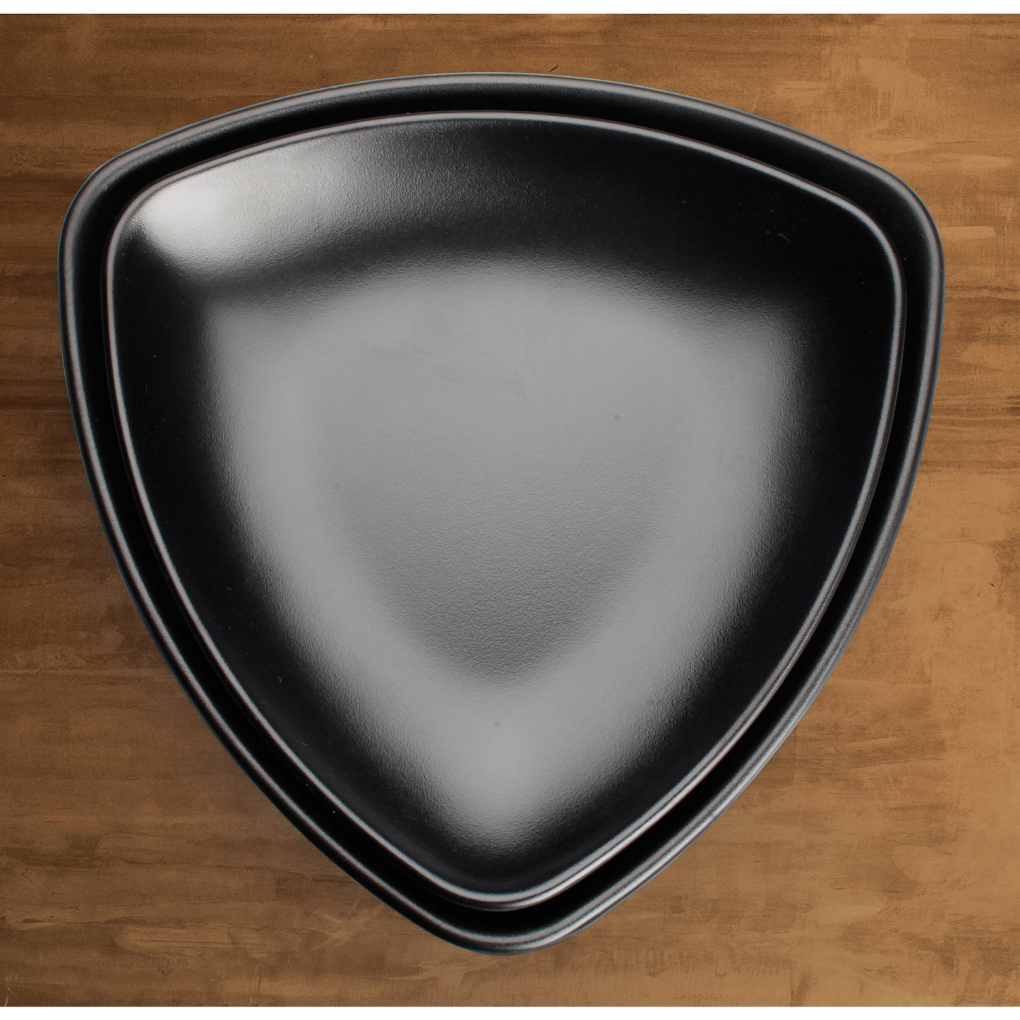 WDM015-301 - 8-1/8" Melamine Triangular Plate, Black, 24pcs/case