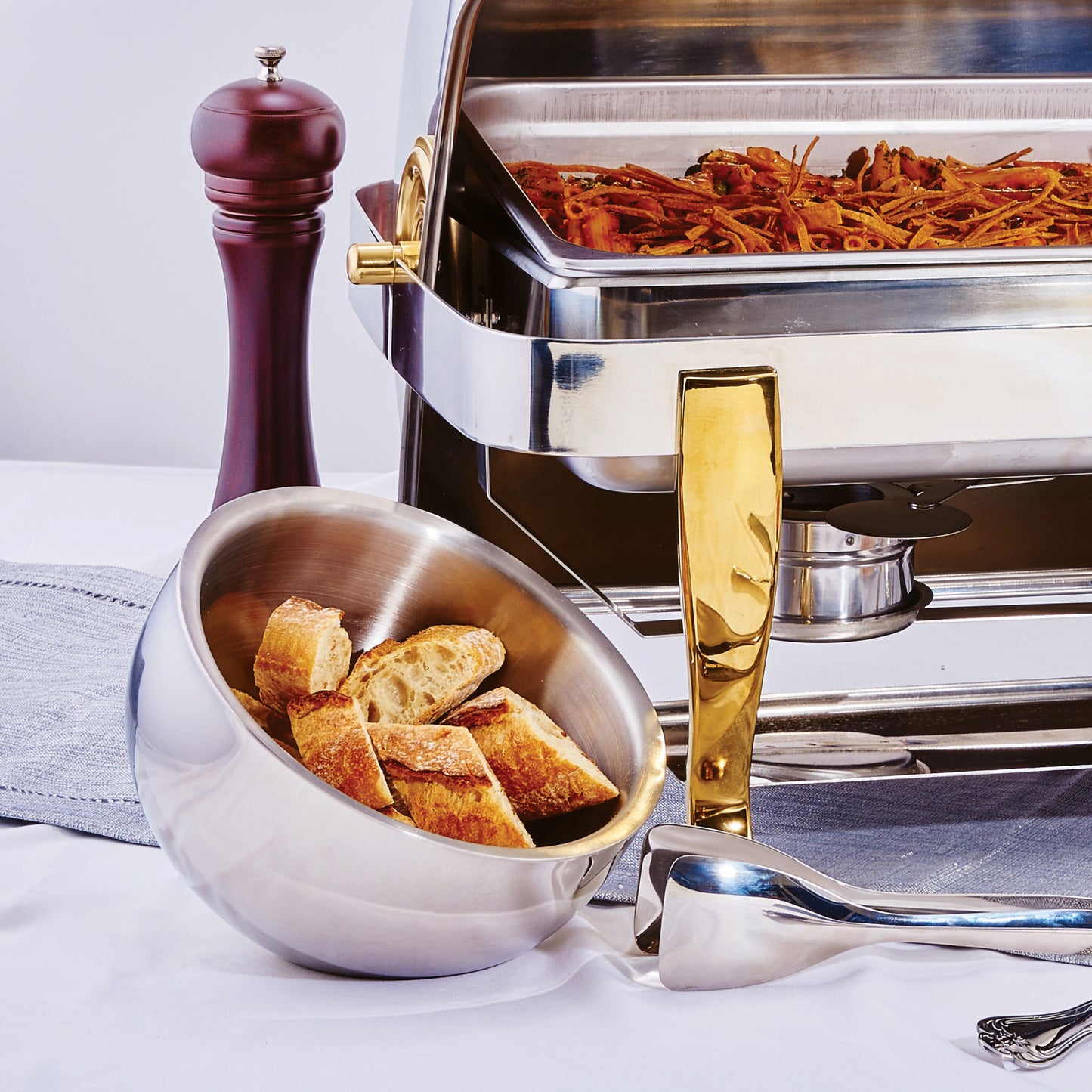 DWAB-S - Double-Wall Angled Display Bowl, Stainless Steel - 1-1/2 Quart