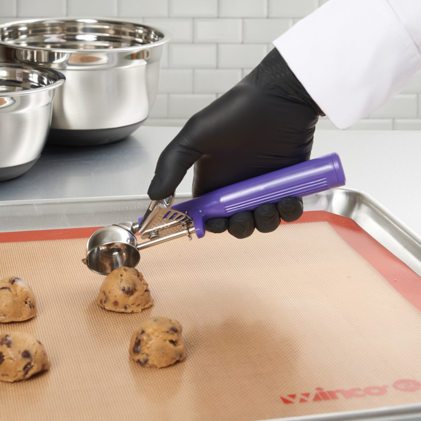 ICOP-40 - Winco Prime 18/8 Stainless Steel One-Piece Thumb Press Disher - 40