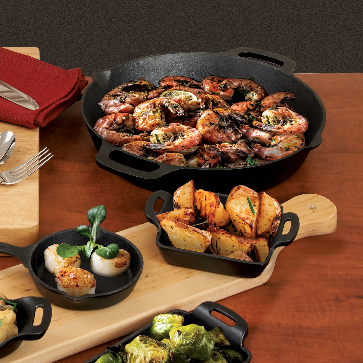 CASD-8 - 8" FireIron Cast Iron Skillet with Dual Handles