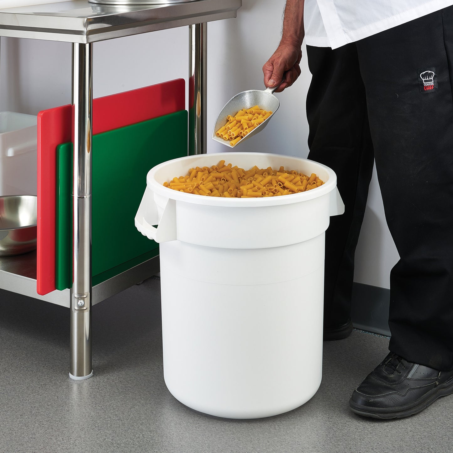 FCW-10 - Polyethylene White Containers, NSF Listed - 10 Gallon