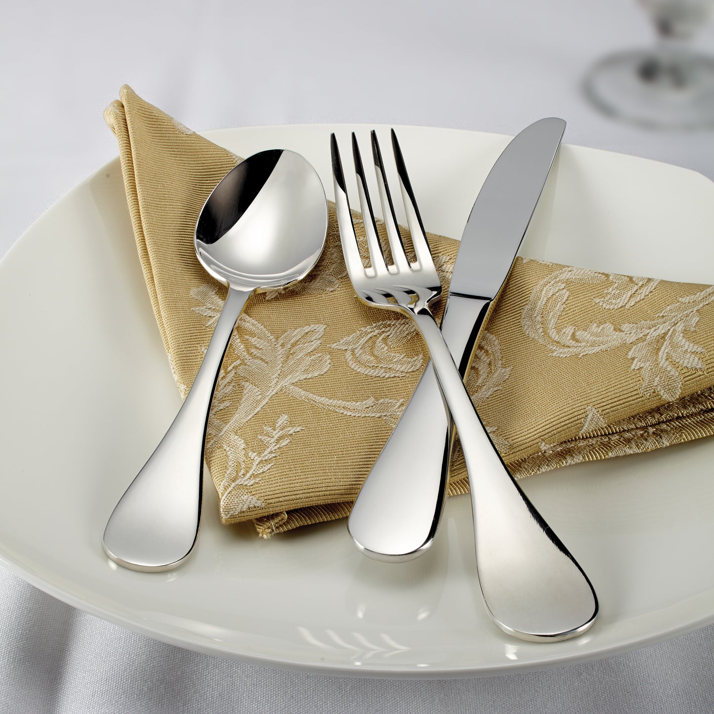 0037-05 - Venice Dinner Fork, 18/8 Extra Heavyweight