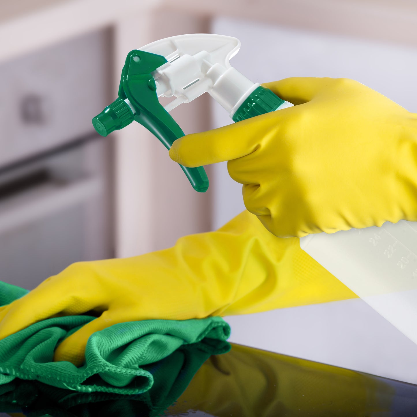 PSR-9 - 28oz Color-Coded Spray Bottle - Green