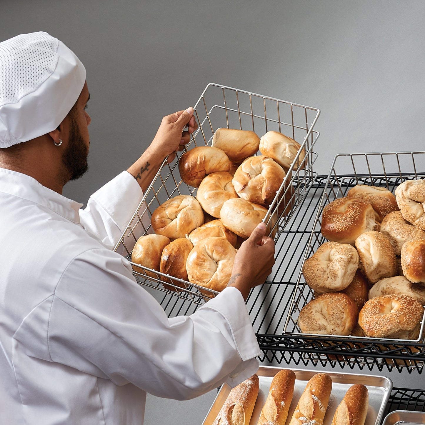 DB-1911 - Bagel / Pastry Basket, 18-1/2" x 11" x 8", Wire, Slanted Top